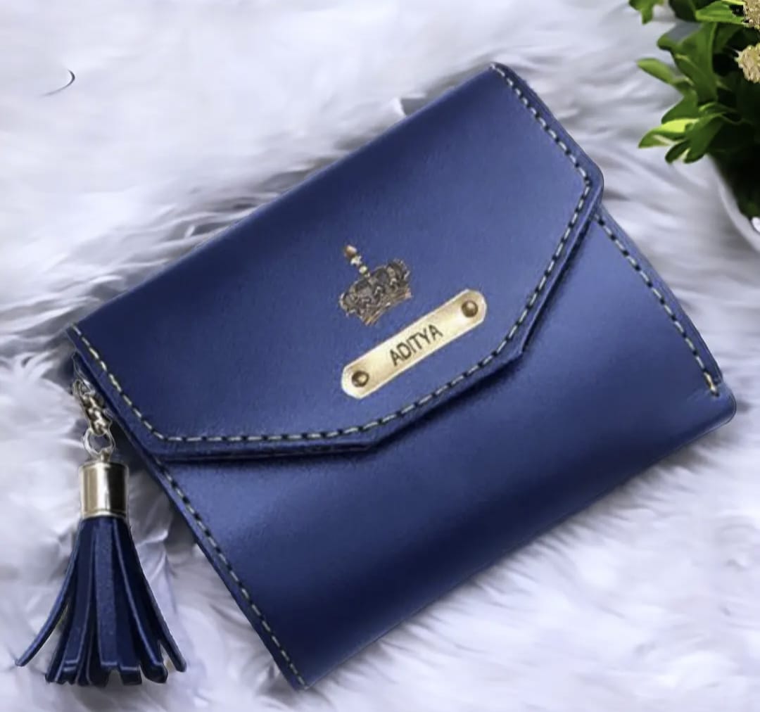 Luxury Designer White Mini Leather Crossbody Bag With Gold Or Silver Chain  Personalized Shoulder Handbag For Women From Amazing889, $36.47 | DHgate.Com